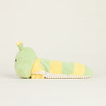 Peluche bouillotte juniors chenille, vert clair et rayée jaune avec antennes, vue de profil